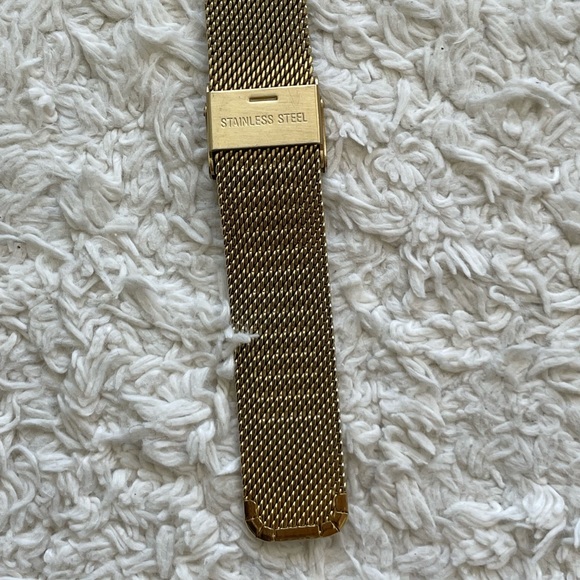 Rosefield Mercer Gold Mesh watch 38mn - Picture 7 of 15